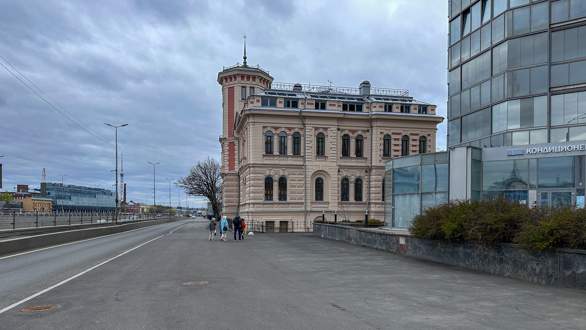 Фотография объекта