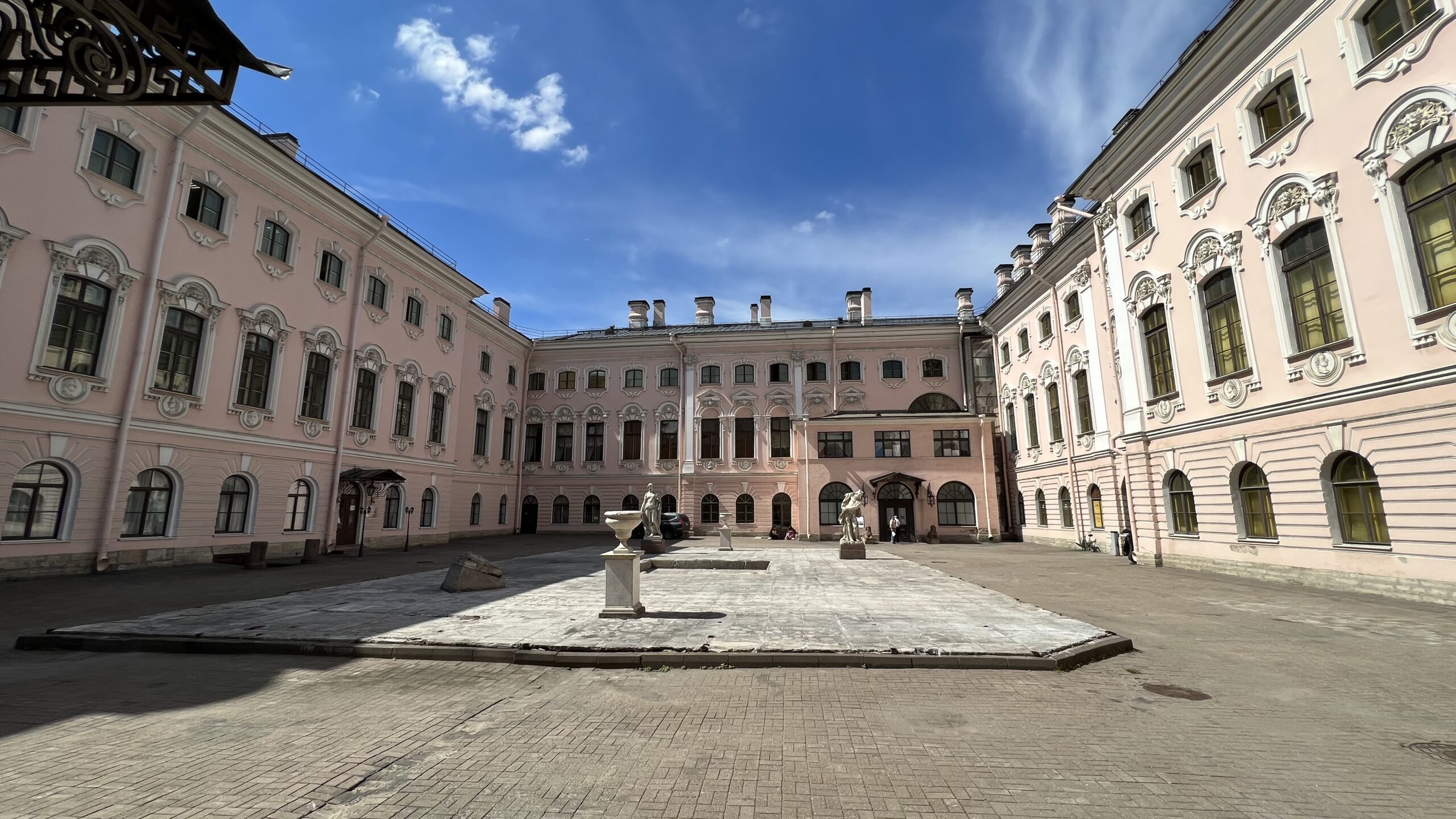 Фотография объекта