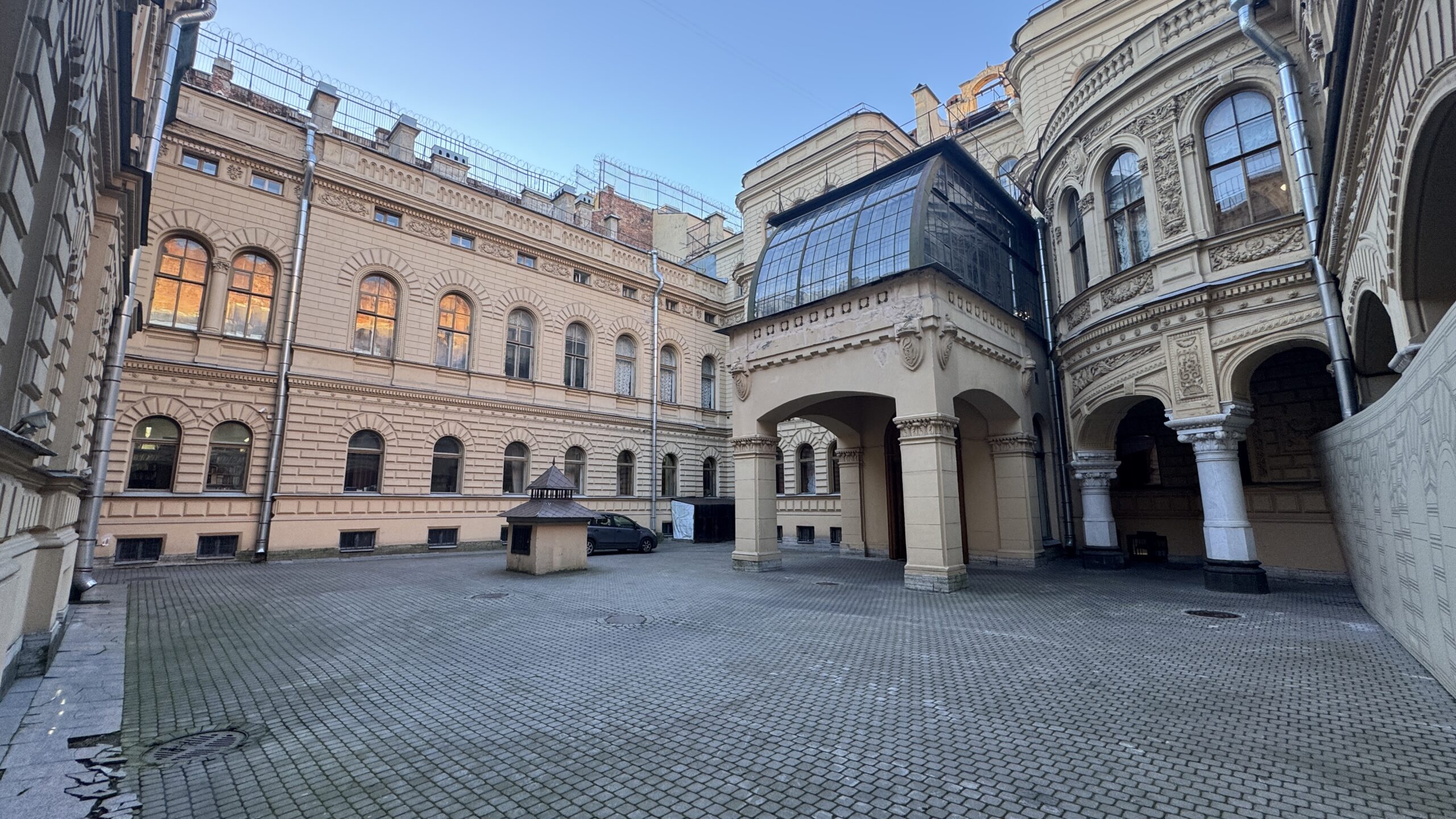 Фотография объекта